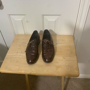 COLE HAAN Women's Brown Vtg Croc Embossed Leather Pointed Toe Oxford Shoe.